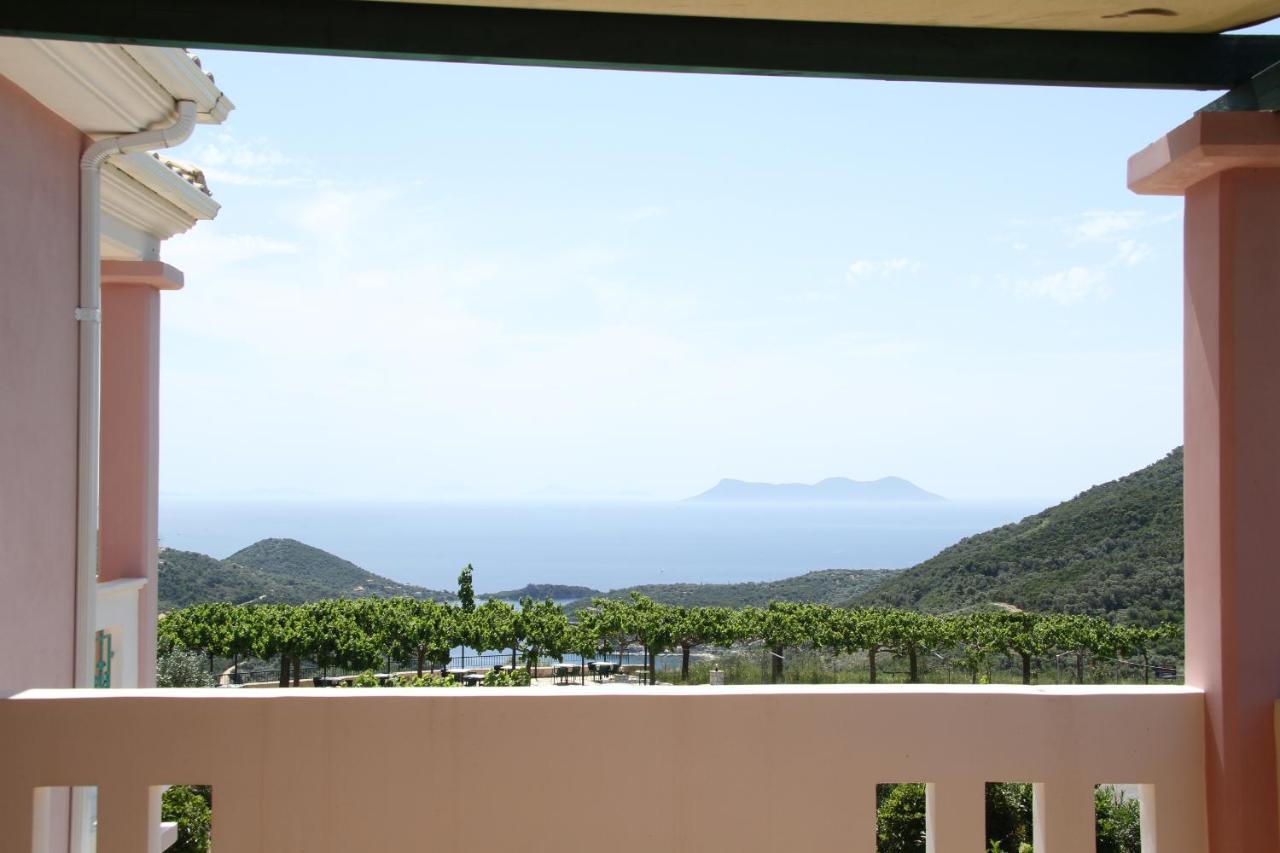 Pantheon & Danae Luxury Villas Sivota Exterior foto